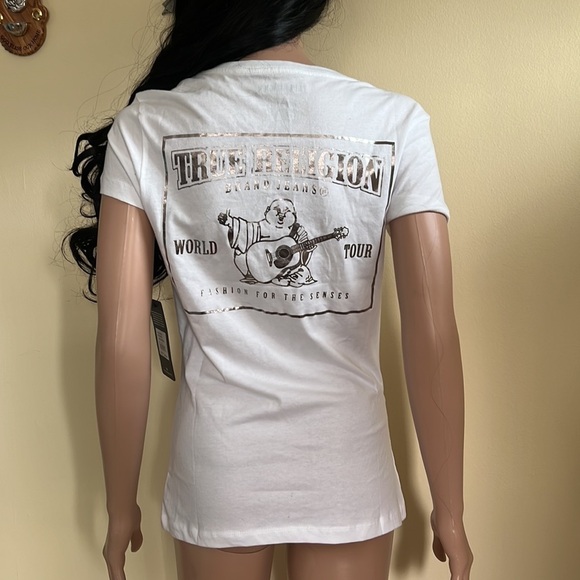 True Religion v-neck tshirt - Picture 2 of 4